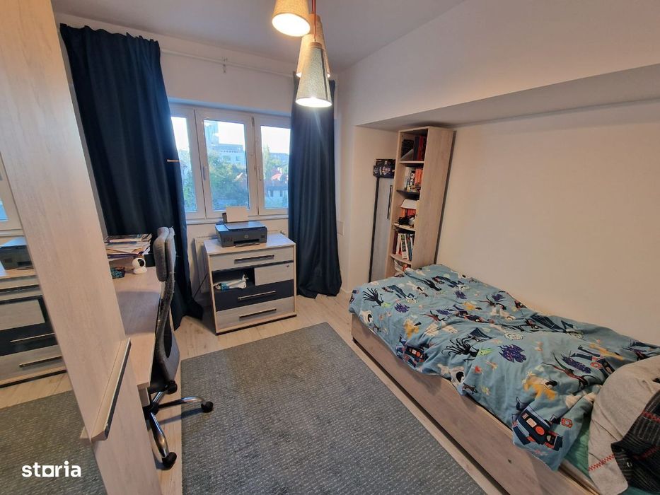 apart 5 camere zona Dorobanti cu garaj încălzit