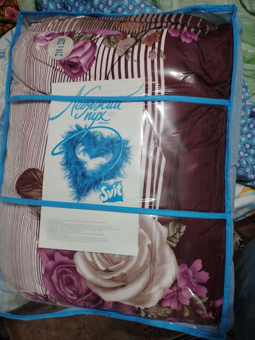 Продам одеяло лебяжий пух 30 000 тенге