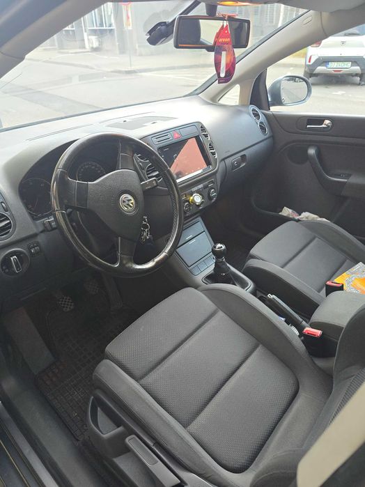 De vânzare Golf 5 plus