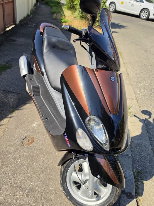 Yamaha majesty 125