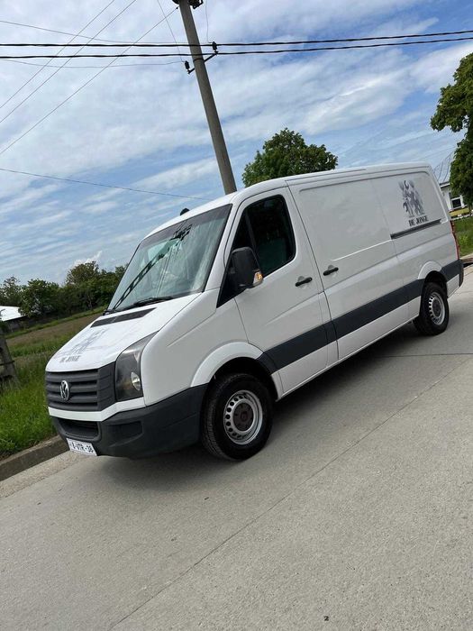 Vand Volkswagen crafter cu 3 locuri si duba an 2012 euro 5 nu sprinter  usii culisante pe ambele părți