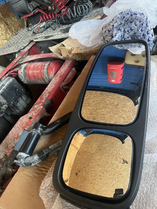 Б/у зеркала от вольво квадрат