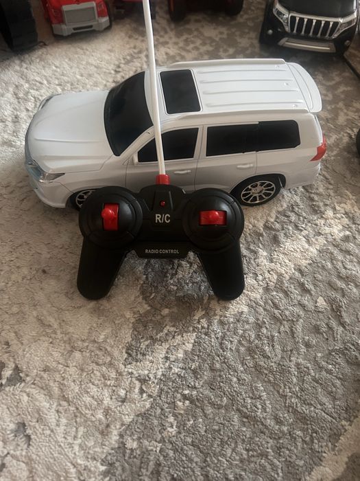 Продам детские игрушки