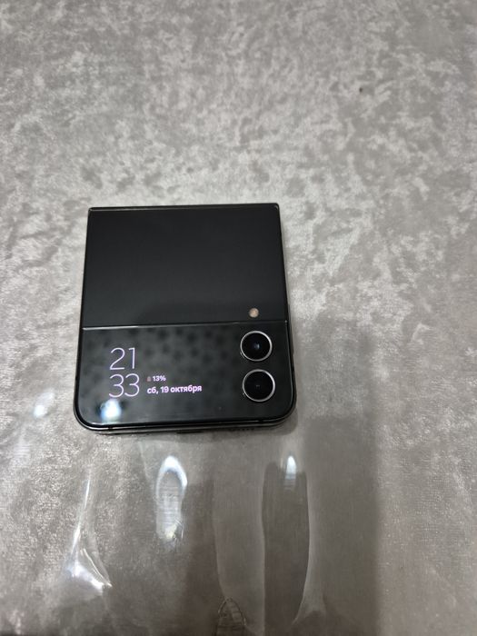 Galaxy Z Flip4 256гб
