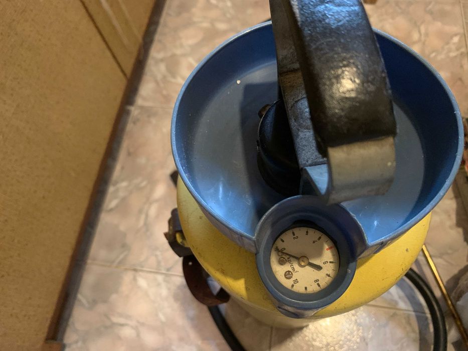 pulverizator de gradina / pompa de stropit manuala