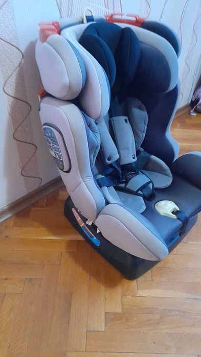 Столче за кола Wunderkid SAW30,0-36 кг.