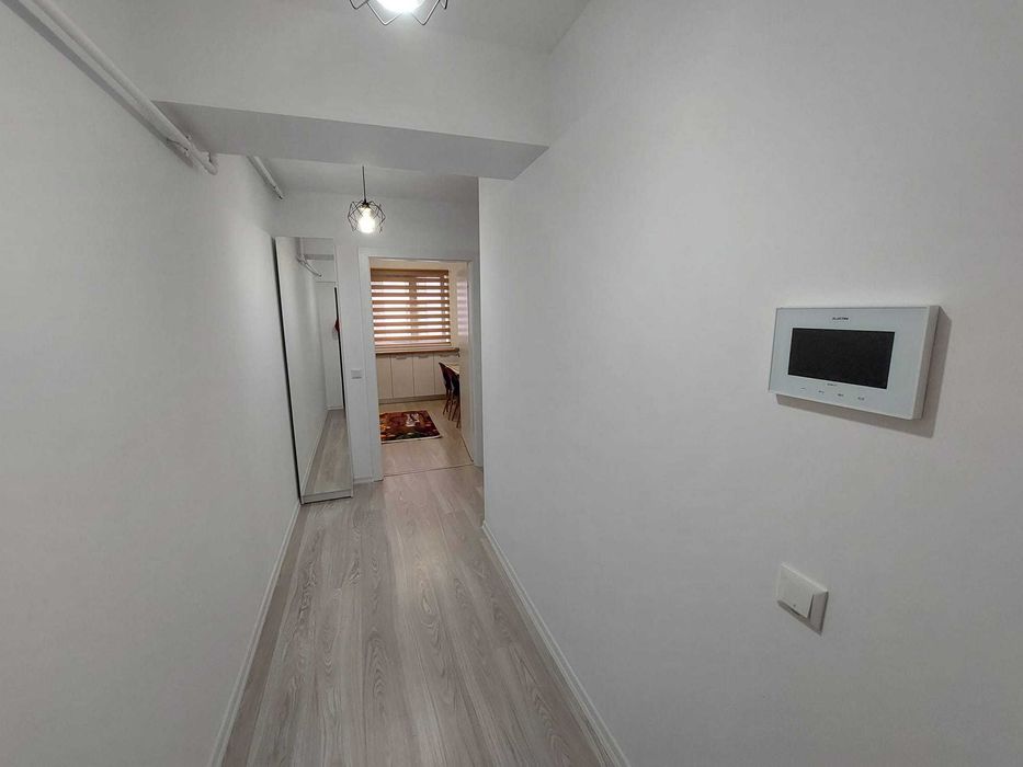 Inchiriez apartament 2 camere Class Park