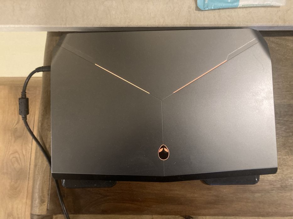 Dell Alienware 15 + Amplifier