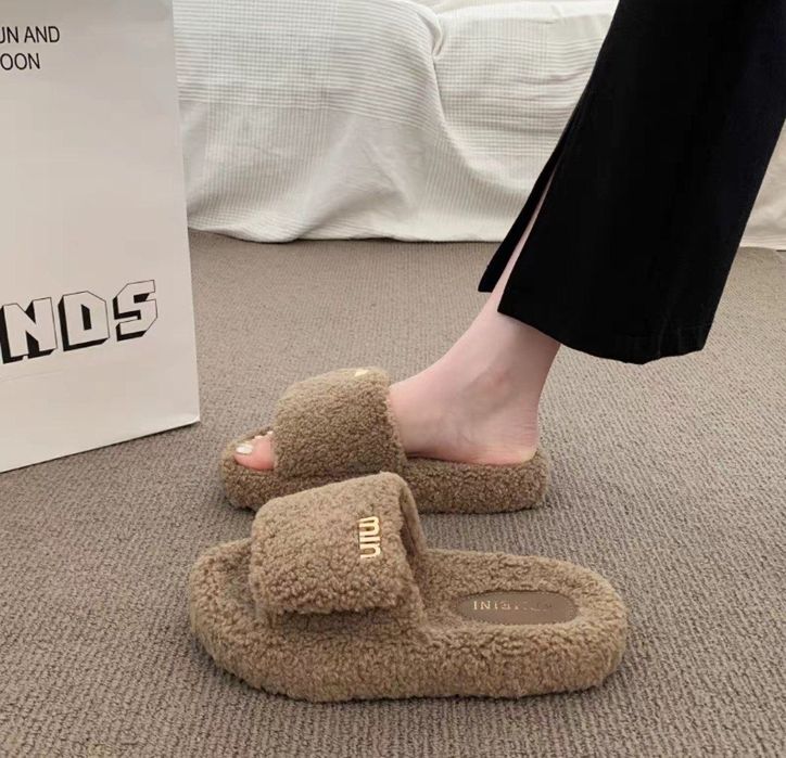 Домашнии тапочки 40-41 размер 50 тыщ