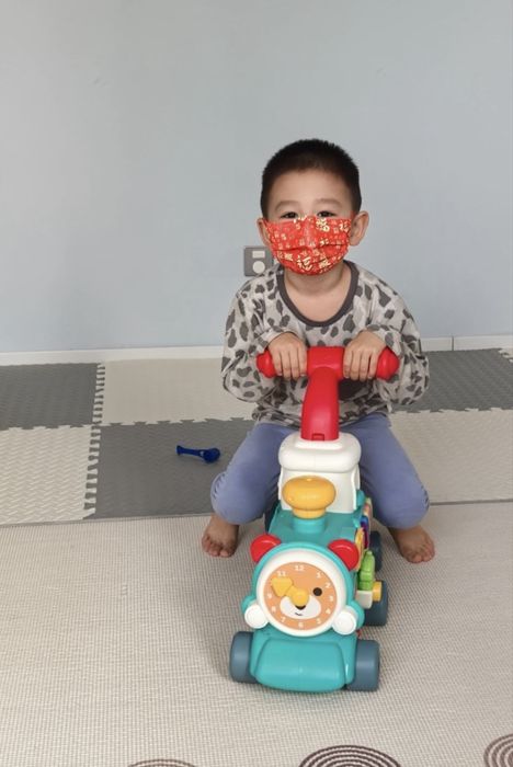 Каталка-паровозик 5в1, учит ходить