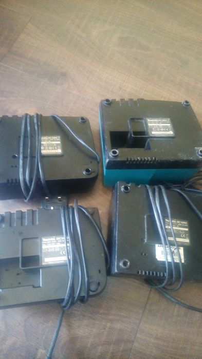 Оригинални зарядни makita