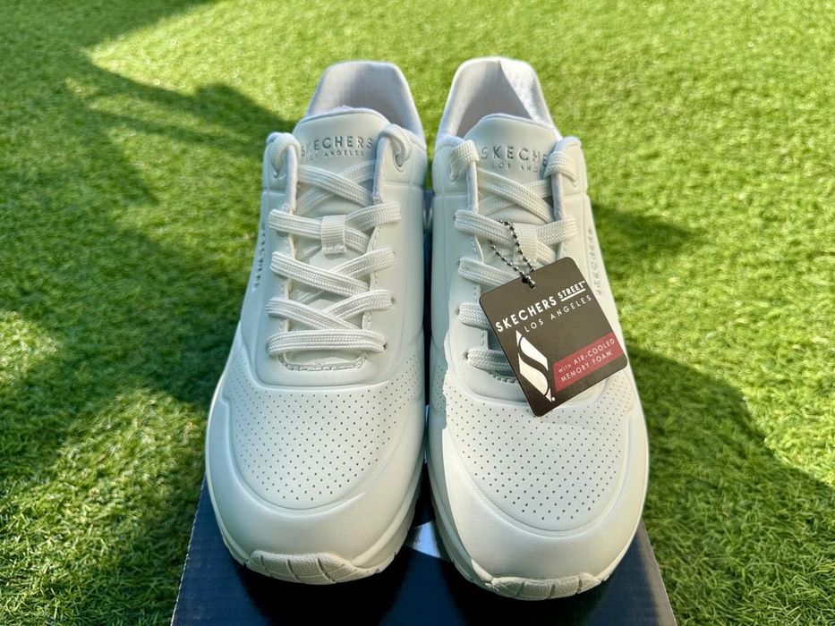 Adidasi Skechers 73690