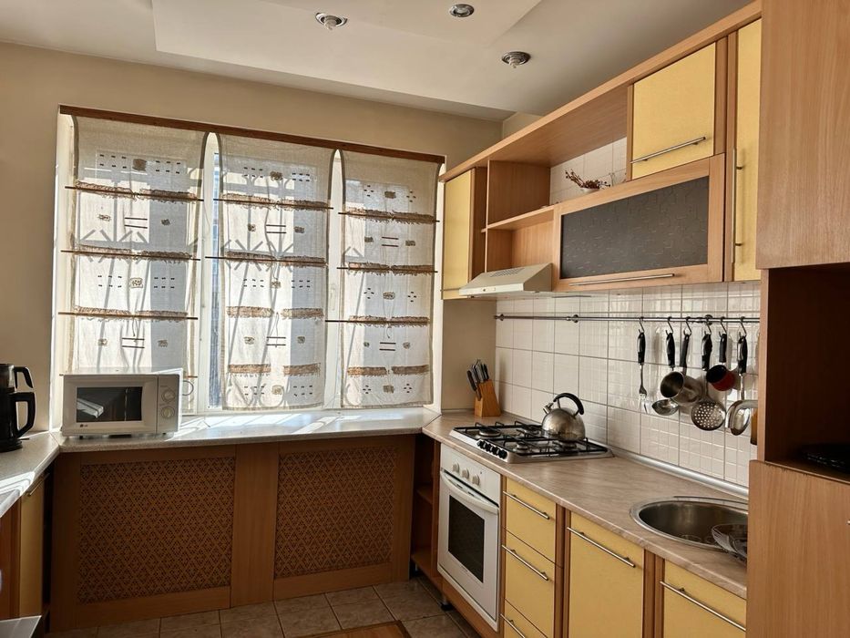 Мирзо улугбекский район. Дархан. Продается 3х ком каартира. Спецплан