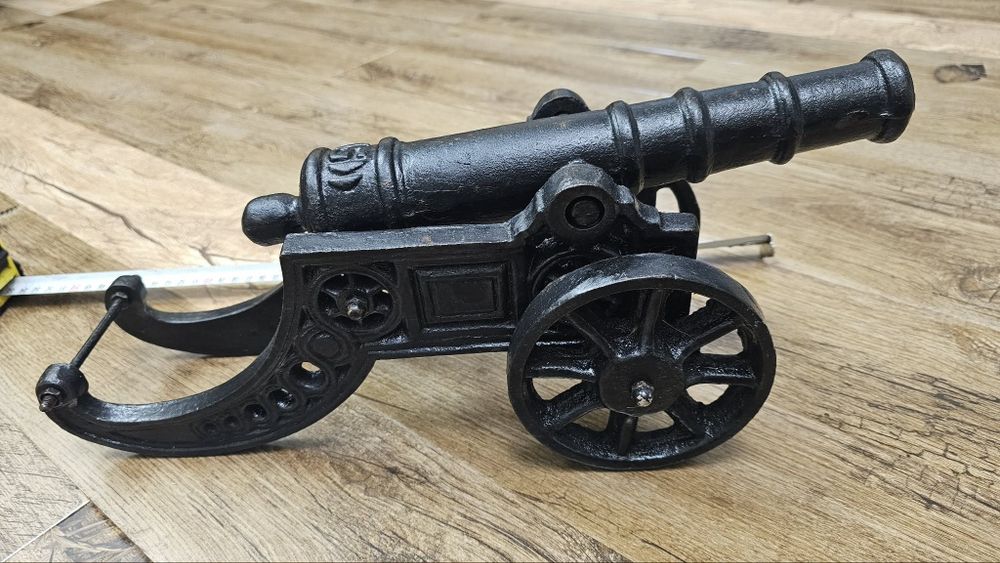 Tun decorativ ( piesa interesanta pentru colectionari)