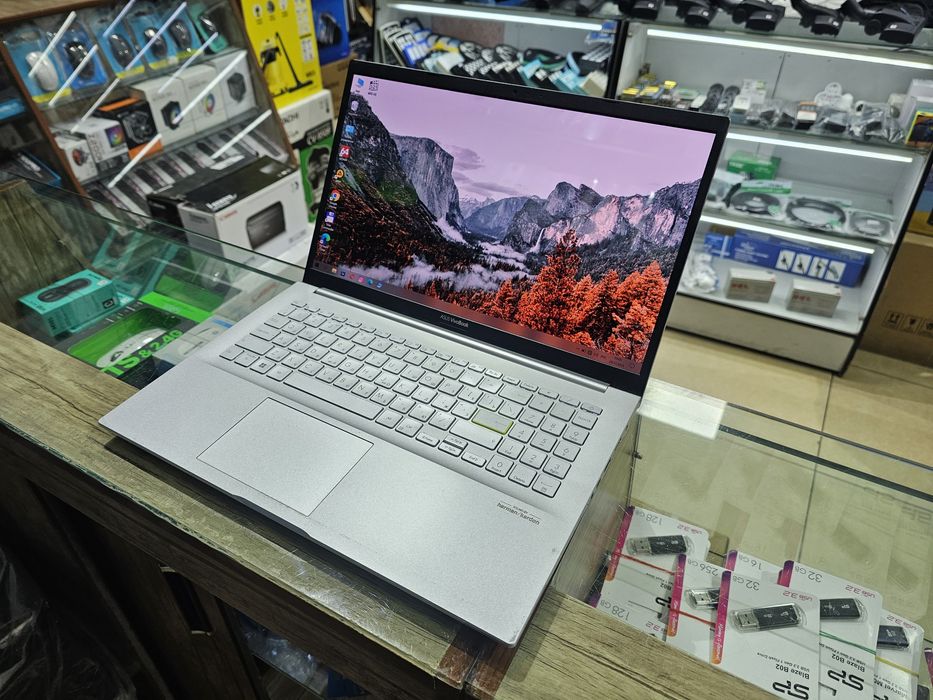 Asus VivoBook K513E OLED