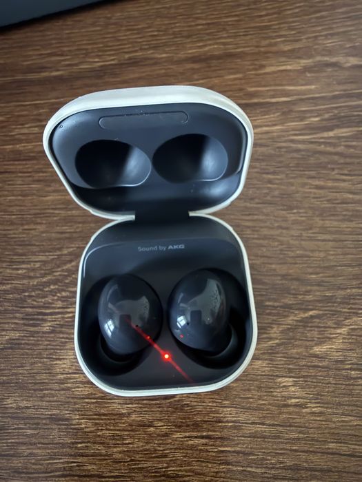 Samsung galaxy buds2