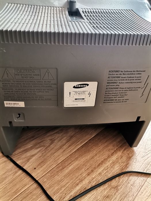 Телевизор цветной