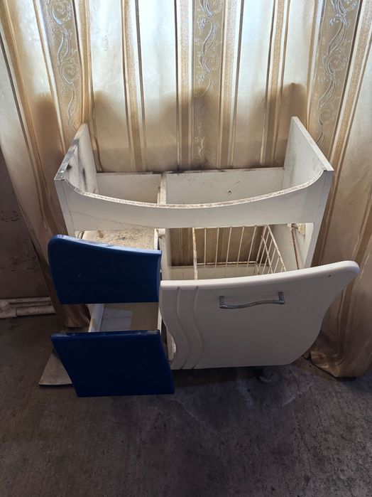 Тумба под мойку.