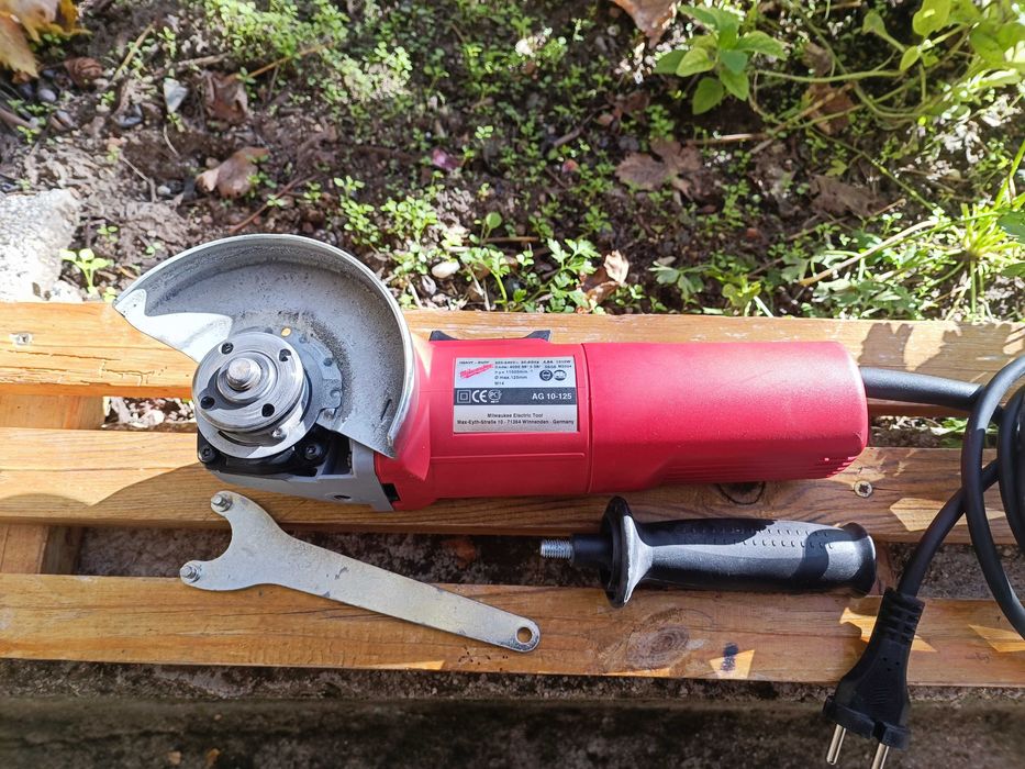 Milwaukee AG 10-125 ъглошлайф, 125 мм, 1010 W