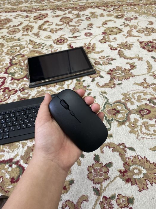 Планшет классный+клавитура+мышка