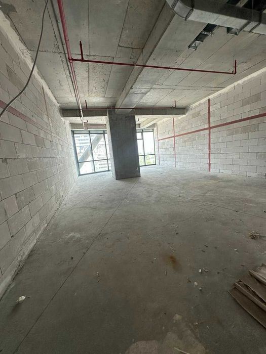 Продается Офис в сердце города — Piramit Tower, 92м² на 8 этаже