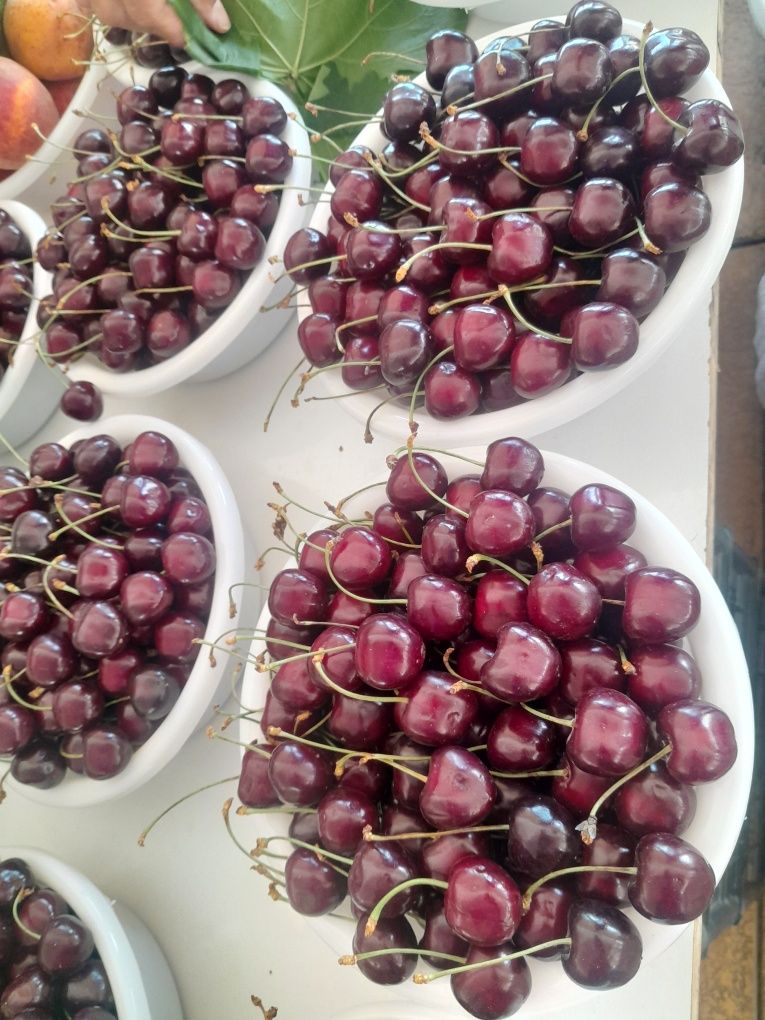 Клубника. Доставка..свежая: 28 у.е. - Продукты питания / Напитки ...
