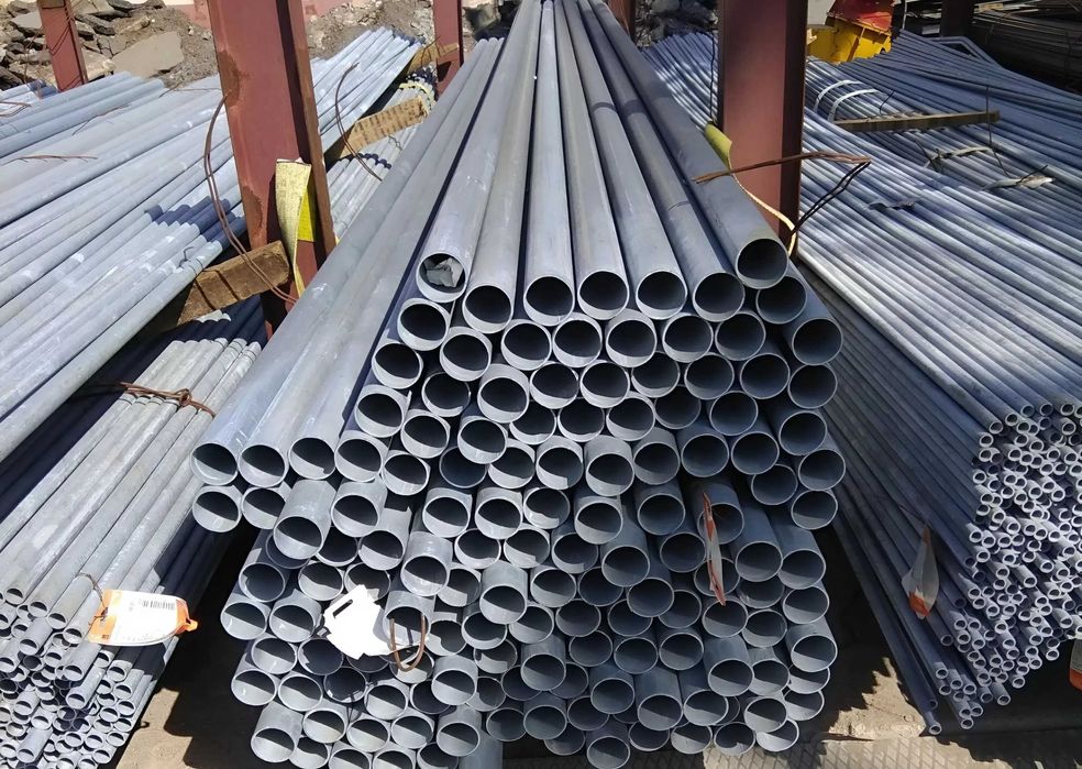 Трубы оцинкованные 15-159 мм / горячая и холодная оцинковка