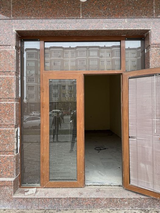 Срочна. Дукон сотилади. Жиззахда Вокзал олдида