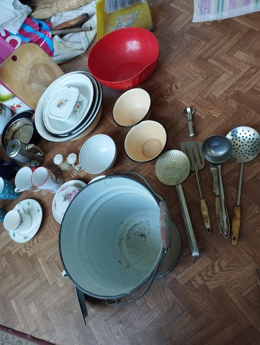 Даром посуда разная