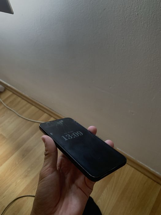 vand telefoane functionabile