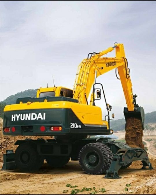 Экскавотр Фронталний погрузчик Самасвали (Хово,Ман,Шакман)