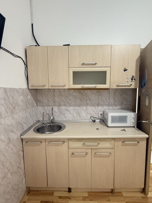 Отдам даром диван двери шкаф