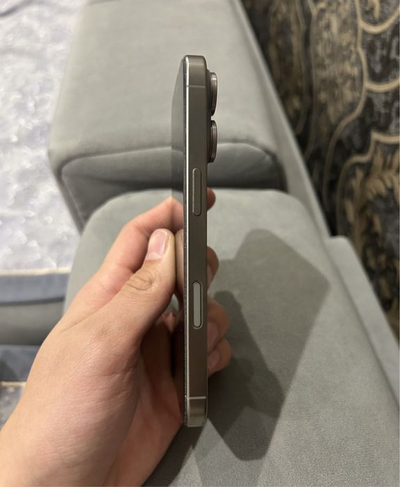 Айфон 16про мах