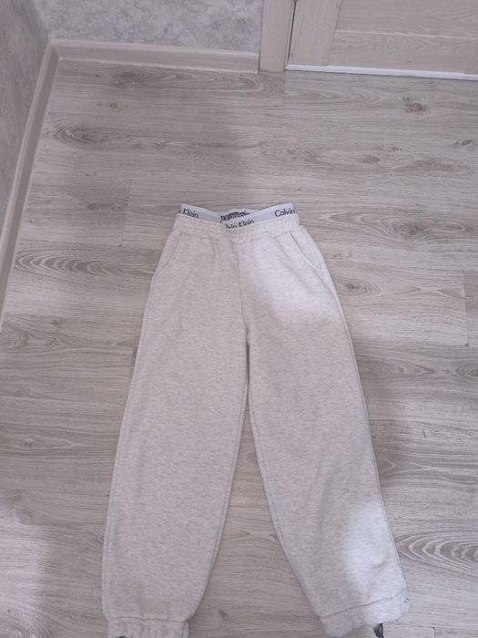 Отдам женские вещи