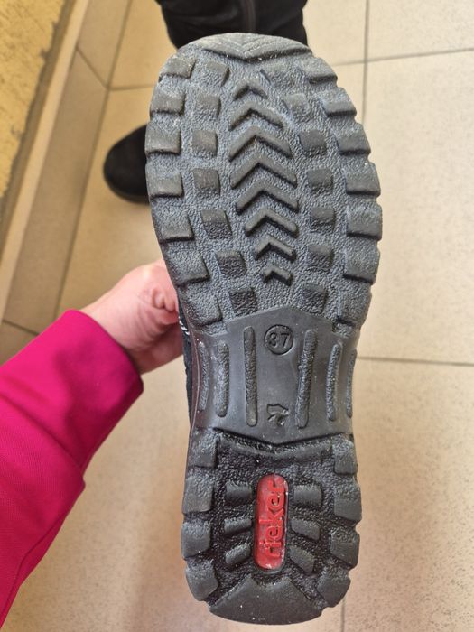 Оригинални ботуши Reiker без забележки!