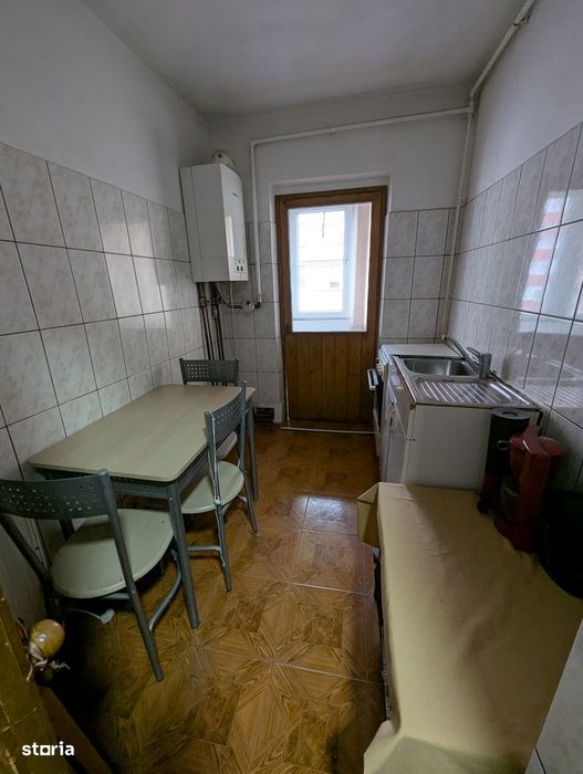 Apartament cu 3 camere in Astra