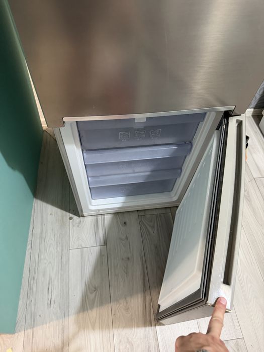 Frigider Beko , No Frost, Super Pret