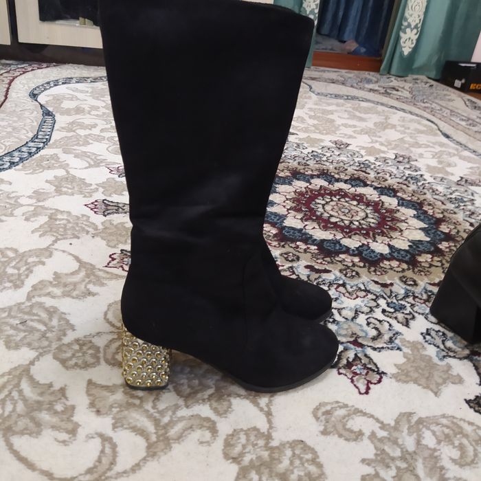 Замшевый етик сатылады