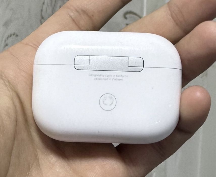 Apple AirPods PRO 2nd gen. LIGHTNING (ORIGINAL)