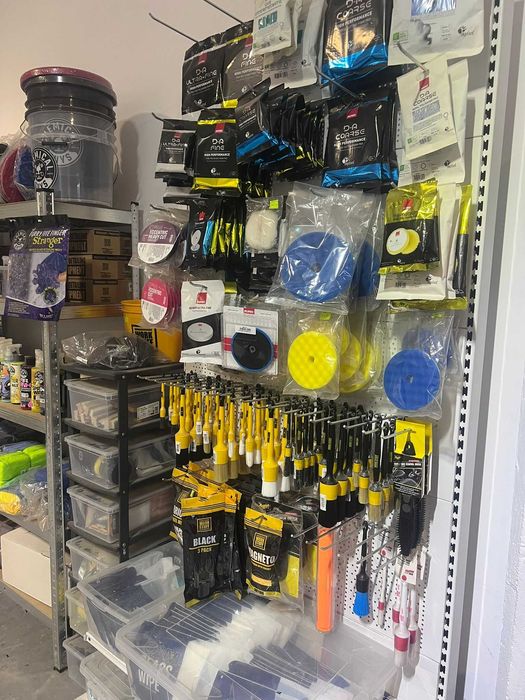 Afacere de comerț online pentru produse si echipamente detailing auto