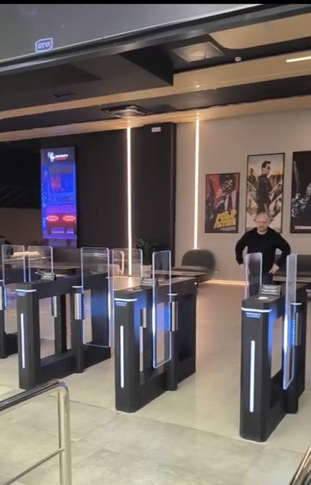 Турникет,  видеонаблюдения,  пожарная сигнализация