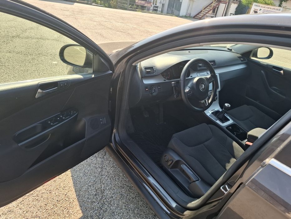 Vând VW Passat 2.0 TDI Euro  5 inmatriculat