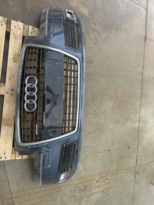 Предна Броня AUDI A8