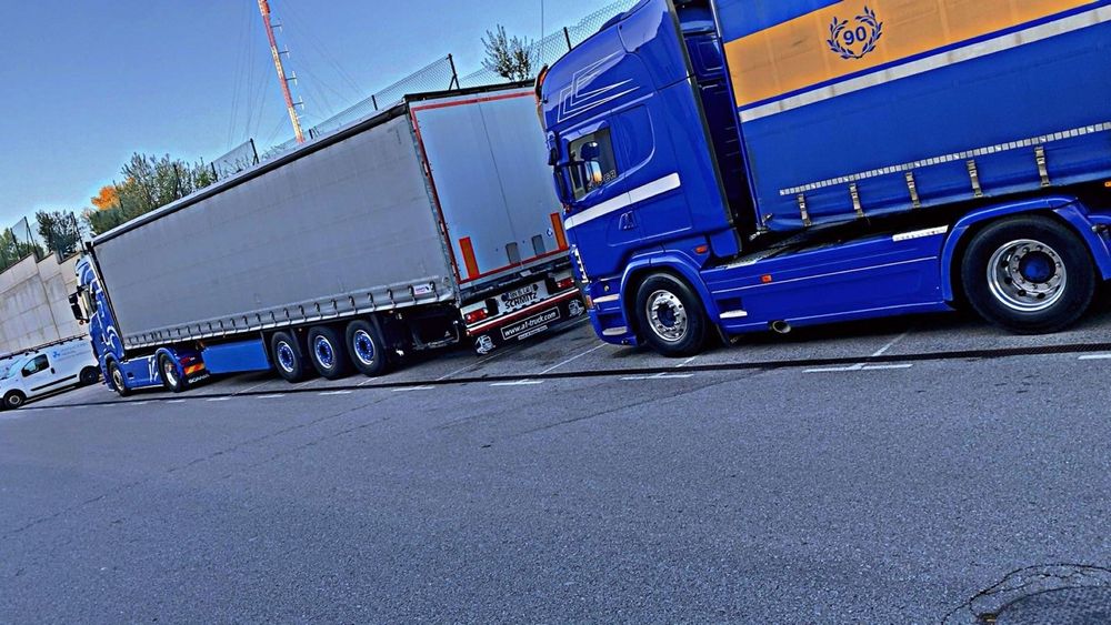 Semiremorca Schmitz Cargobull Standard