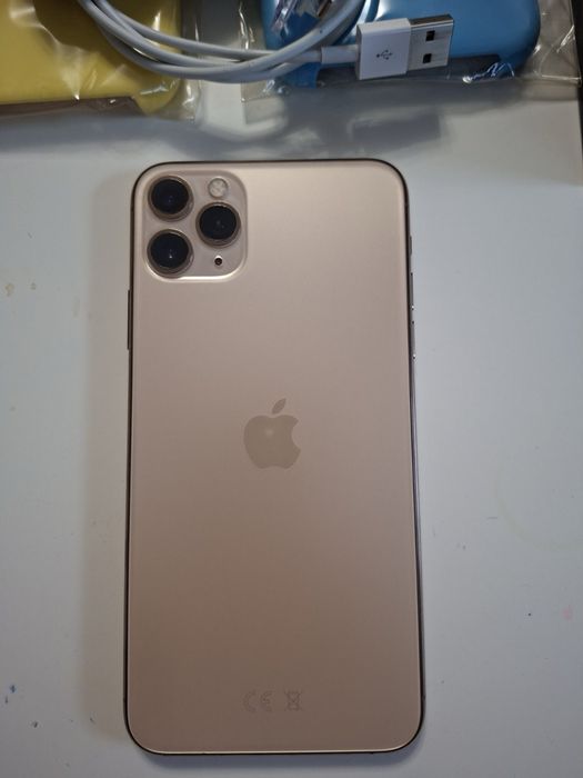 Iphone 11 pro max 256 Gold