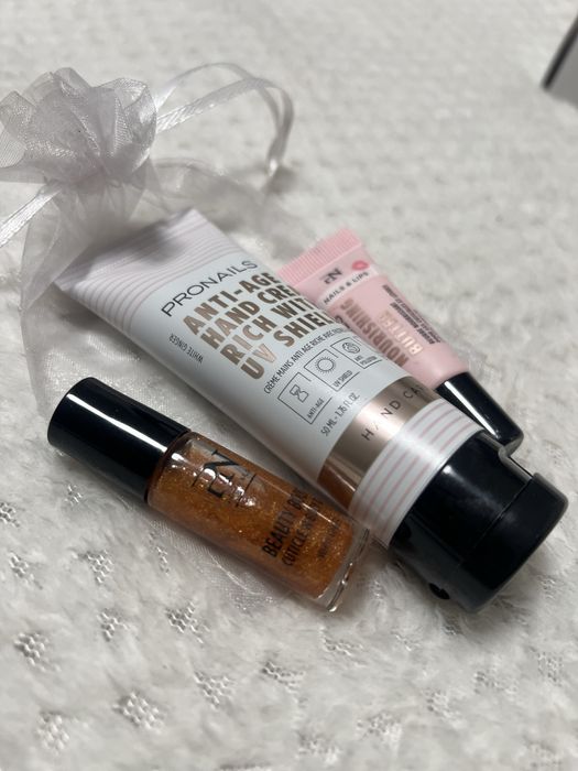 Продукти Barecare, Yenges , NL beauty, Cocosolis, INA , Bellebox