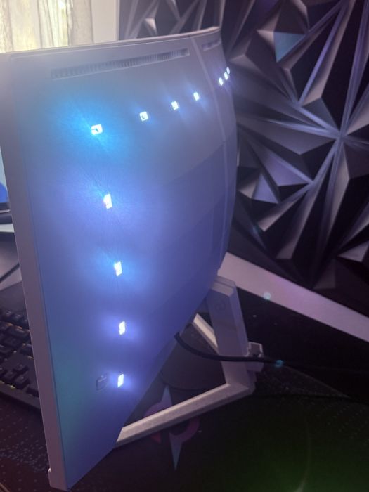 Vand monitor gaming curbat philips envia full hd 180 hz alb 27 inch