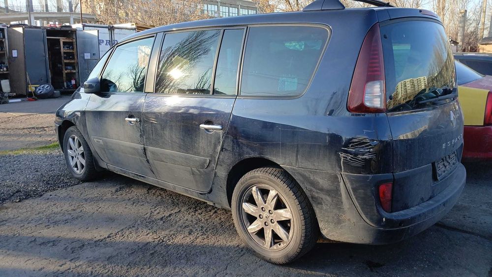 Dezmembrez Renault Espace Automat 2.0 Diesel Din 2010-M9R760