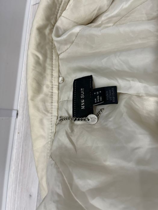 Плащ осенний женский Mango