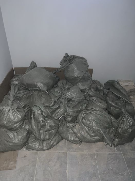 Буткамен  сатылады